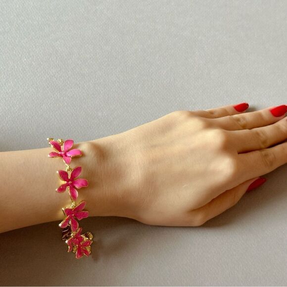 Floral Pink and Gold Bracelet A834 - Picture 4 of 4
